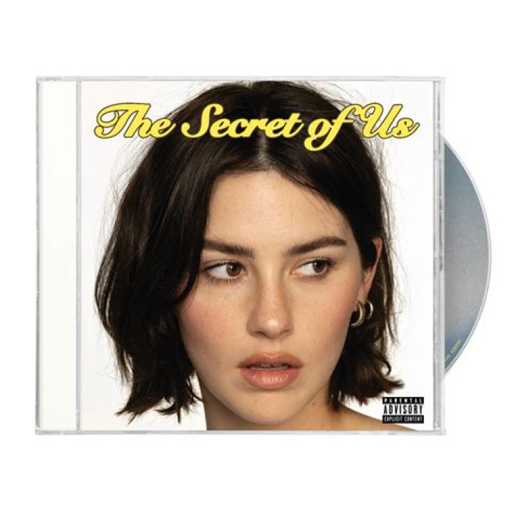 Unveiling the Secrets: Gracie Abrams' Boyfriend Revealed